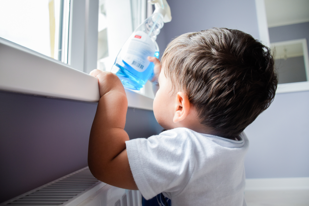 Detergents, Cleaning Agents and other Chemicals are dangerous to kids
